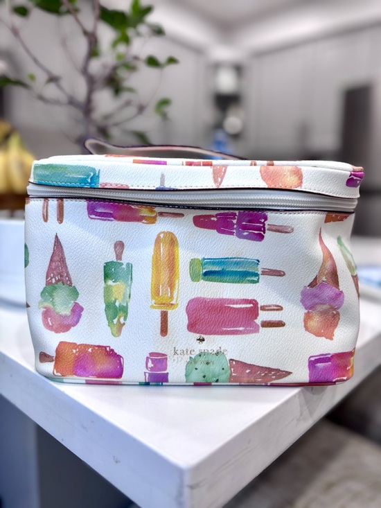kate spade Handbags - ❤️rare❤️ Kate spade new york ice cream popsicle flavour of the month make up bag